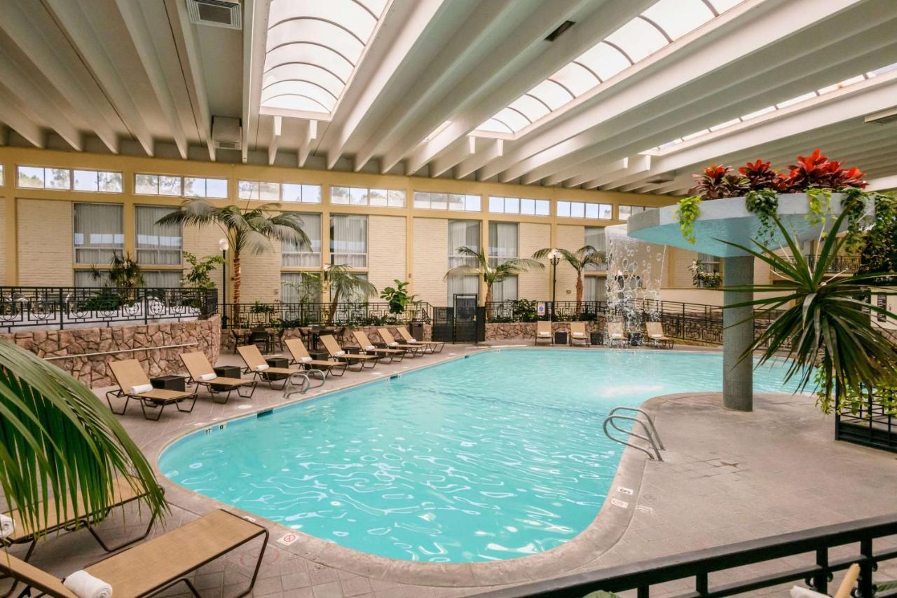 Wyndham Garden Fresno Yosemite Airport Hotel Buitenkant foto